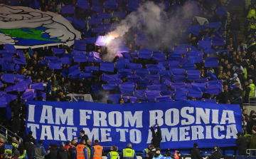 Másfél évtizedes sláger hódít Boszniában a labdarúgó-világbajnokság előtt