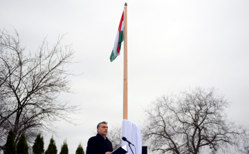 Emléknap - Orbán: nem időszerű az önkényuralmi jelképek tiltásának feloldása