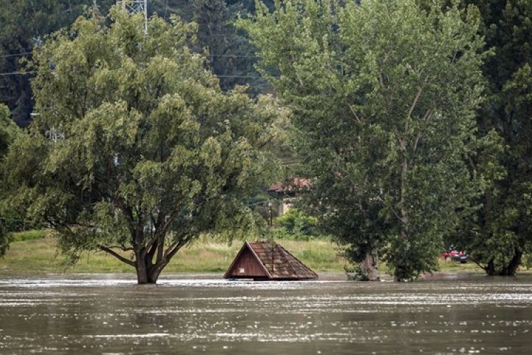 Nagybajcsnál már rekord közeli szinten a Duna