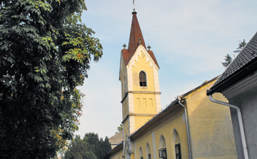 Megújul az evangélikus templom Tamásiban 