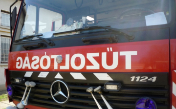 Kigyulladt egy istálló Tamásiban