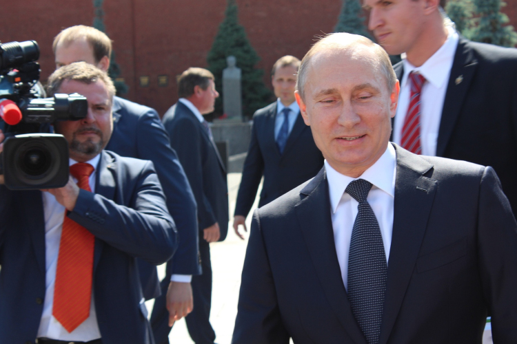 Egy orosz ellenzéki képviselő feljelentette Putyint a háború szó használata miatt