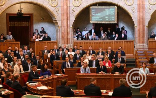 A Tisza Párt szerint pártpolitikai kötődés nélküli államfőre lenne szükség