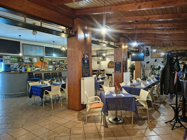 Liget Café & Bisztró